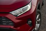 Toyota RAV4 Limited Hybrid 2018 года (NA)